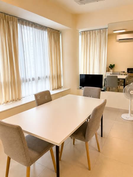 The Verve, 23 Jalan Rajah Road, 2 Bedrooms, 829 sqft, Condominium For Sale, by Reis Lim, 500232357 - Dining Room - PropertyGuru.com.sg