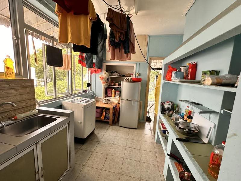 78 Guan Chuan Street, 78 Guan Chuan Street, Alexandra / Commonwealth, 3 Bedrooms, 797 sqft, Walk-up Apartment For Sale, by Paul Wong 黄逸强, 500232359 - Kitchen - PropertyGuru.com.sg