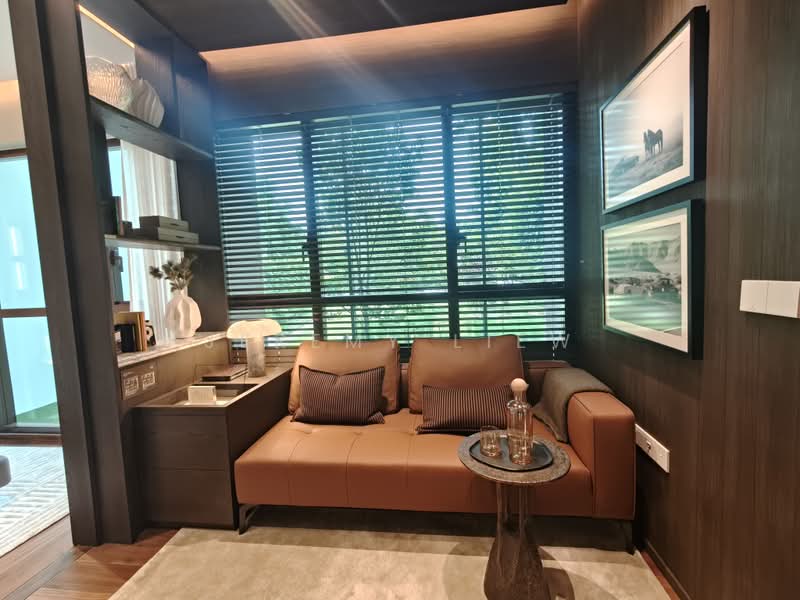 Dunearn House, 764 Dunearn Road, 4 Bedrooms, 1,378 sqft, Condominium For Sale, by Jeremy Liew, 500232362 - Living Room - PropertyGuru.com.sg
