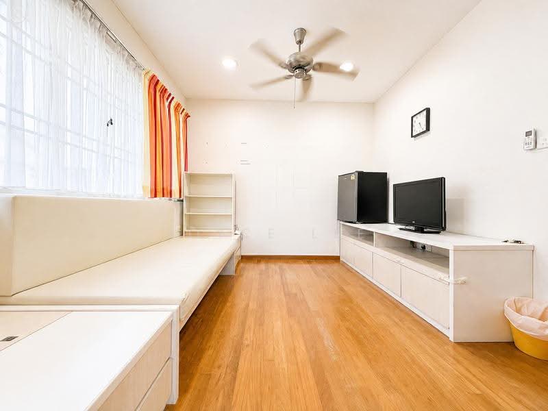 52 Jalan Pergam, Bedok / Upper East Coast, Room Rental, 400 sqft, Terraced House For Rent, by Joyce Lee, 500232364 - PropertyGuru.com.sg