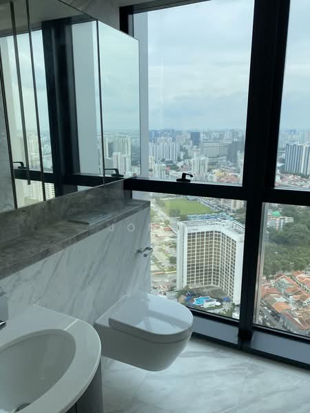 DUO Residences, 1 Fraser Street, 2 Bedrooms, 1,023 sqft, Apartment For Rent, by Jon M, 500232368 - Bathroom - PropertyGuru.com.sg