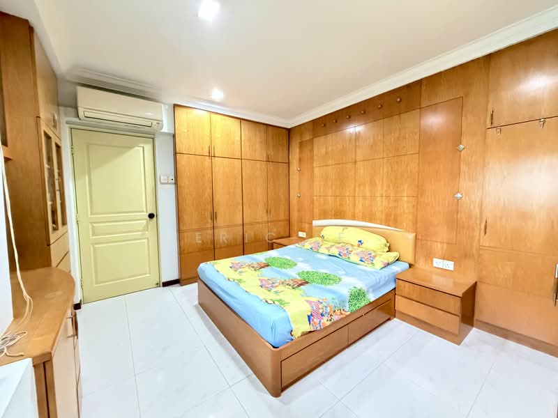 144 Tampines Street 12, 144 Tampines Street 12, 3 Bedrooms, 1,119 sqft, HDB Flat For Sale, by Eric Ee, 500232375 - Bedroom - PropertyGuru.com.sg