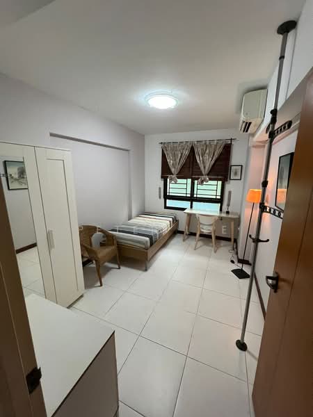 487 Admiralty Link, 487 Admiralty Link, 3 Bedrooms, 1,033 sqft, HDB Flat For Sale, by Peter Lee, 500232382 - Bedroom - PropertyGuru.com.sg