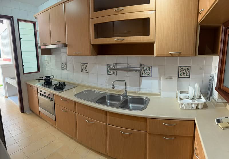 52 Tanah Merah Kechil Rd, Singapore 466684, Tanah Merah Kechil Rd, Room Rental, 100 sqft, Bungalow House For Rent, by Jacky Quek, 500232384 - Kitchen - PropertyGuru.com.sg