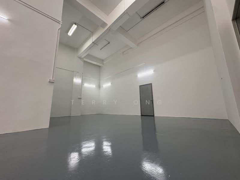 Pemimpin Industrial Building, 63 Jalan Pemimpin, 1,540 sqft, Light Industrial (B1) For Rent, by Terry Ong, 500232385 - Interior - CommercialGuru.com.sg