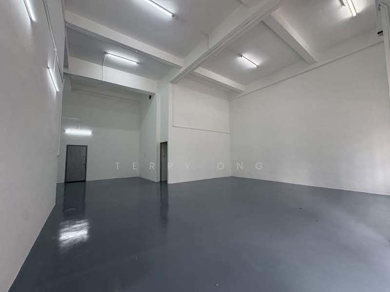Pemimpin Industrial Building, 63 Jalan Pemimpin, 1,540 sqft, Light Industrial (B1) For Rent, by Terry Ong, 500232385 - Interior - CommercialGuru.com.sg