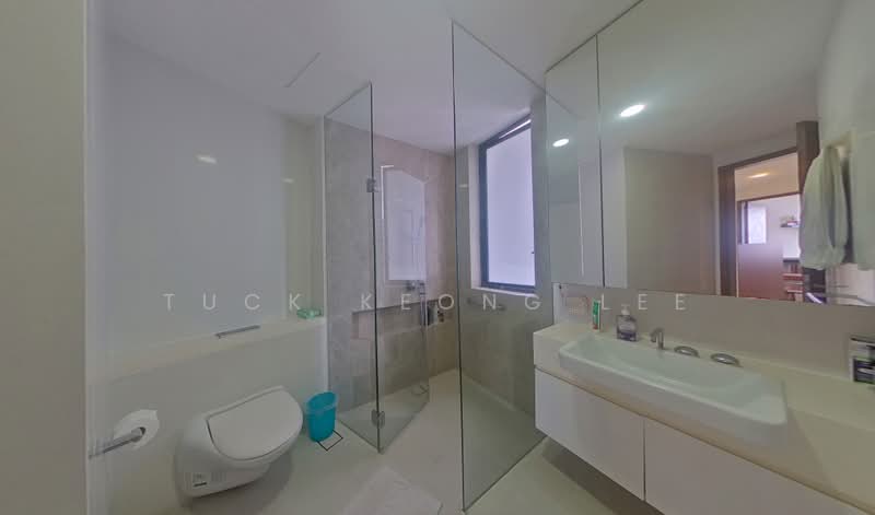 d'Leedon (Former Farrer Court), 3 Leedon Heights, 4 Bedrooms, 2,228 sqft, Condominium For Sale, by Tuck Keong Lee, 500232398 - Bathroom - PropertyGuru.com.sg