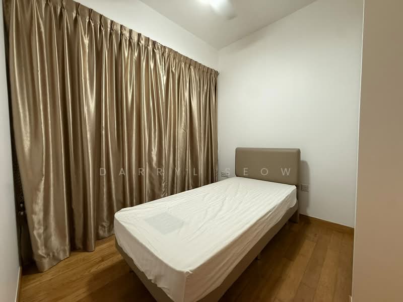 Hedges Park Condominium, 89 Flora Drive, 3 Bedrooms, 1,001 sqft, Condominium For Rent, by Darryl Seow, 500232425 - Bedroom - PropertyGuru.com.sg