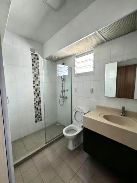 489C Choa Chu Kang Avenue 5, 489C Choa Chu Kang Avenue 5, Dairy Farm / Bukit Panjang / Choa Chu Kang, 3 Bedrooms, 1,216 sqft, HDB Flat For Sale, by Ruth Chong, 500232445 - Bathroom - PropertyGuru.com.sg