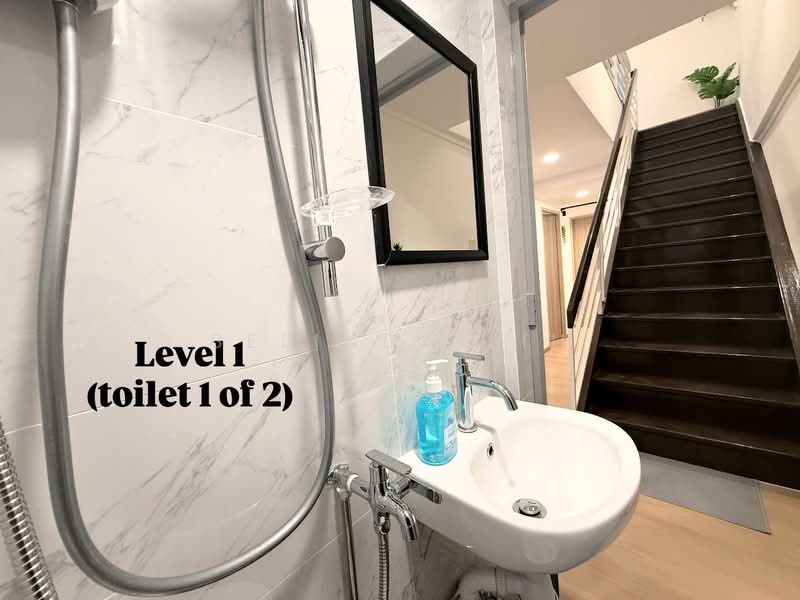 People's Park Complex, 1 Park Road, Room Rental, 60 sqft, Apartment For Rent, by Belinda Liu, 500232449 - Bathroom - PropertyGuru.com.sg