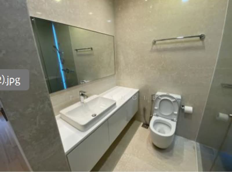 Alba, 8 Cairnhill Rise, 4 Bedrooms, 2,303 sqft, Condominium For Rent, by Teo Angie, 500232450 - Bathroom - PropertyGuru.com.sg