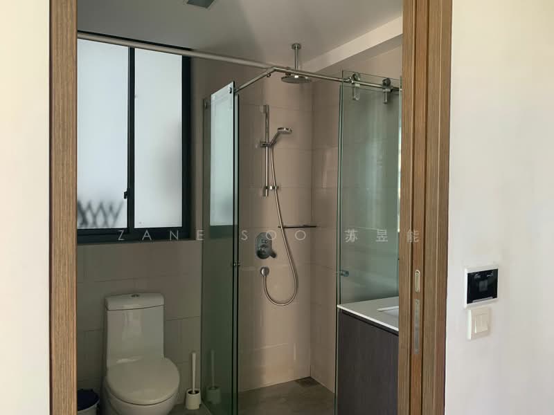 Foresque Residences, 101 Petir Road, 1 Bedroom, 463 sqft, Condominium For Rent, by Zane Soo 苏昱能, 500232453 - Bathroom - PropertyGuru.com.sg