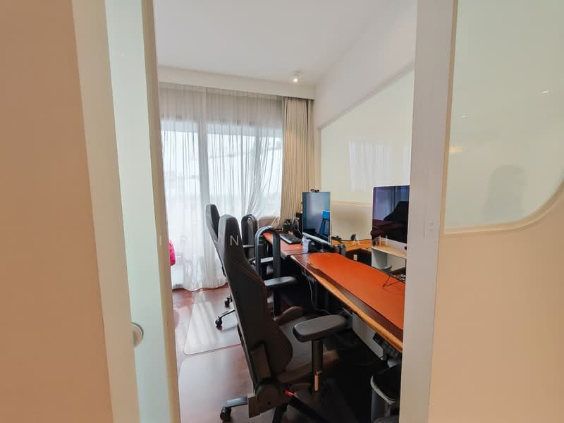 Sea Horizon, 11 Pasir Ris Rise, 3 Bedrooms, 1,335 sqft, Condominium For Sale, by Irene Seah, 500232472 - PropertyGuru.com.sg