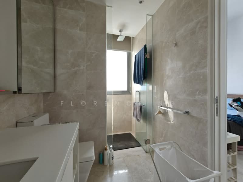 Kingsford Hillview Peak, 101 Hillview Rise, 1 Bedroom, 549 sqft, Condominium For Rent, by Florence Ng, 500232473 - Bathroom - PropertyGuru.com.sg