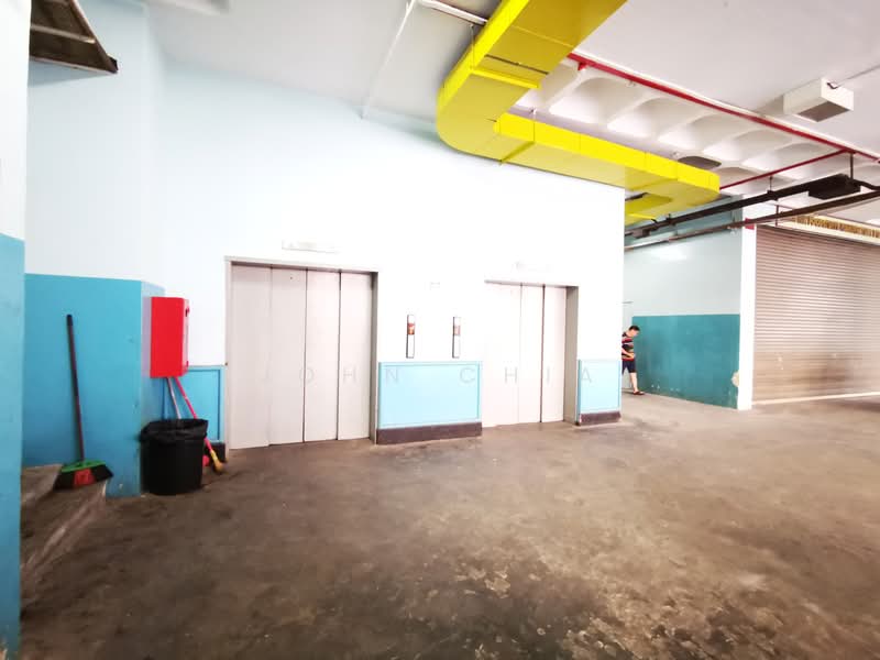 Valiant Industrial Building, 30 Kallang Pudding Road, 3,476 sqft, Light Industrial (B1) For Rent, by John Chia, 500232474 - Corridor - CommercialGuru.com.sg
