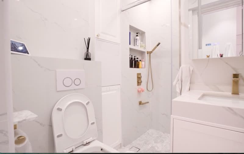 15 Joo Seng Road, 15 Joo Seng Road, 3 Bedrooms, 1,109 sqft, HDB Flat For Sale, by Shaun Tan, 500232475 - Bathroom - PropertyGuru.com.sg