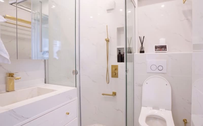 15 Joo Seng Road, 15 Joo Seng Road, 3 Bedrooms, 1,109 sqft, HDB Flat For Sale, by Shaun Tan, 500232475 - Bathroom - PropertyGuru.com.sg