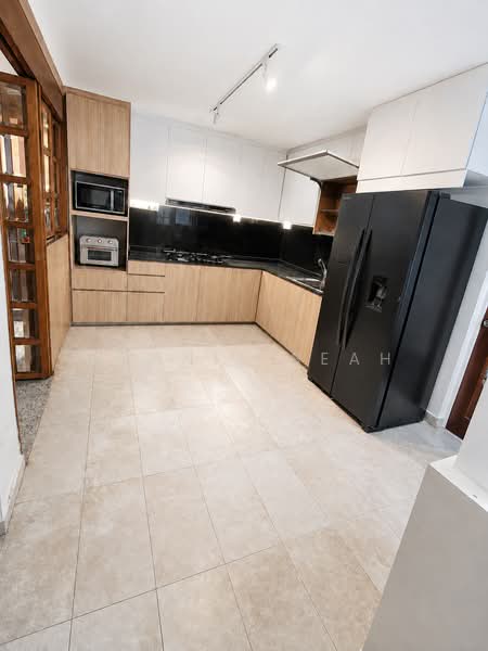 Teresa Ville, 1001 Lower Delta Road, Room Rental, 200 sqft, Condominium For Rent, by Connie Seah, 500232477 - PropertyGuru.com.sg