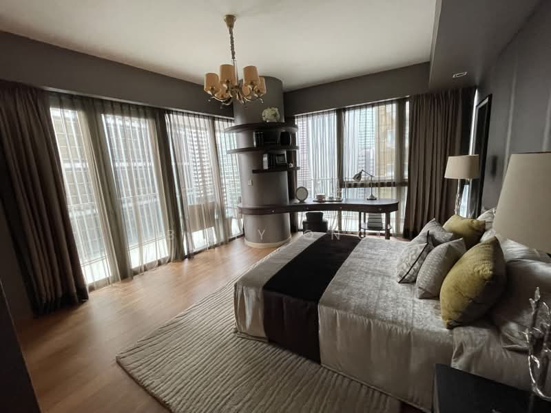 One Shenton, 1 Shenton Way, 4 Bedrooms, 5,350 sqft, Condominium For Sale, by Billy Ong, 500232482 - Bedroom - PropertyGuru.com.sg