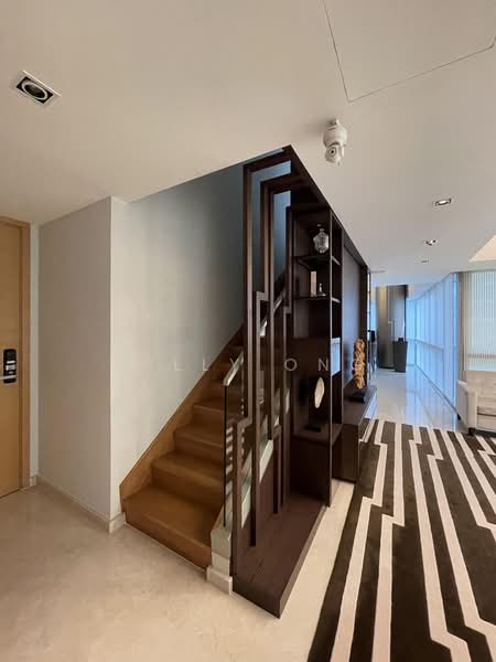 One Shenton, 1 Shenton Way, 4 Bedrooms, 5,350 sqft, Condominium For Sale, by Billy Ong, 500232482 - Interior - PropertyGuru.com.sg