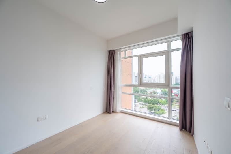 Principal Garden, 91 Prince Charles Crescent, 2 Bedrooms, 786 sqft, Condominium For Sale, by Carol Gan, 500232487 - View - PropertyGuru.com.sg