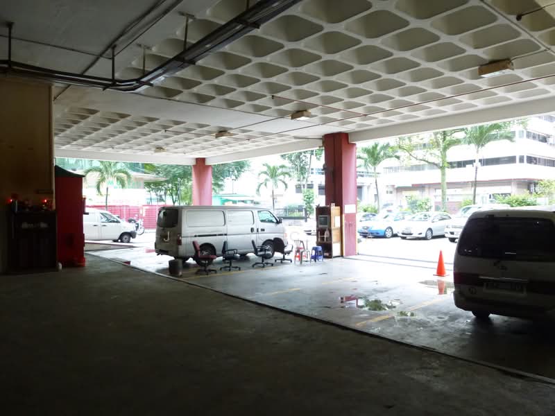 Valiant Industrial Building, 30 Kallang Pudding Road, 3,412 sqft, Light Industrial (B1) For Rent, by John Chia, 500232497 - Car Park - CommercialGuru.com.sg