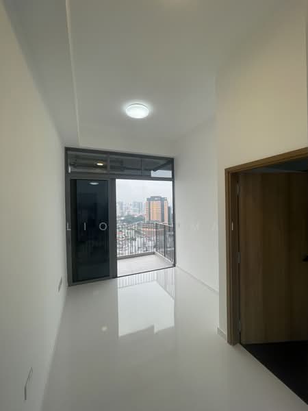 Spottiswoode Suites, 16 Spottiswoode Park Road, 1 Bedroom, 452 sqft, Condominium For Sale, by Lionel Mai, 500232515 - Balcony - PropertyGuru.com.sg
