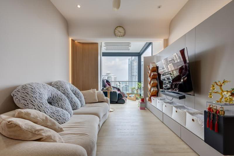Verticus, 5 Jalan Kemaman, Balestier / Toa Payoh, 3 Bedrooms, 936 sqft, Condominium For Sale, by Ong Lin Khong, 500232517 - Living Room - PropertyGuru.com.sg