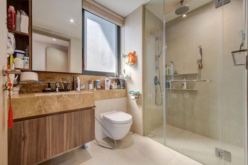 Verticus, 5 Jalan Kemaman, Balestier / Toa Payoh, 3 Bedrooms, 936 sqft, Condominium For Sale, by Ong Lin Khong, 500232517 - Bathroom - PropertyGuru.com.sg