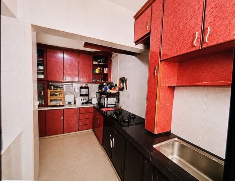 846 Jurong West Street 81, 846 Jurong West Street 81, 3 Bedrooms, 1,453 sqft, HDB Flat For Sale, by Hans (Hamid Salleh), 500232525 - Kitchen - PropertyGuru.com.sg