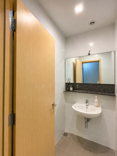 Link @ AMK, 3 Ang Mo Kio Street 62, 2,152 sqft, Light Industrial (B1) For Rent, by Sky Xue, 500232528 - Bathroom - CommercialGuru.com.sg