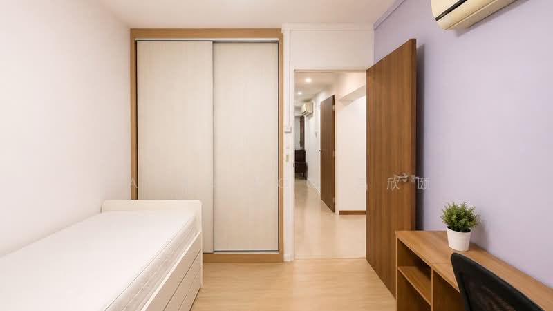 56 Strathmore Avenue, 56 Strathmore Avenue, 4 Bedrooms, 1,184 sqft, HDB Flat For Sale, by Laven Loo 吕欣颐, 500232540 - PropertyGuru.com.sg