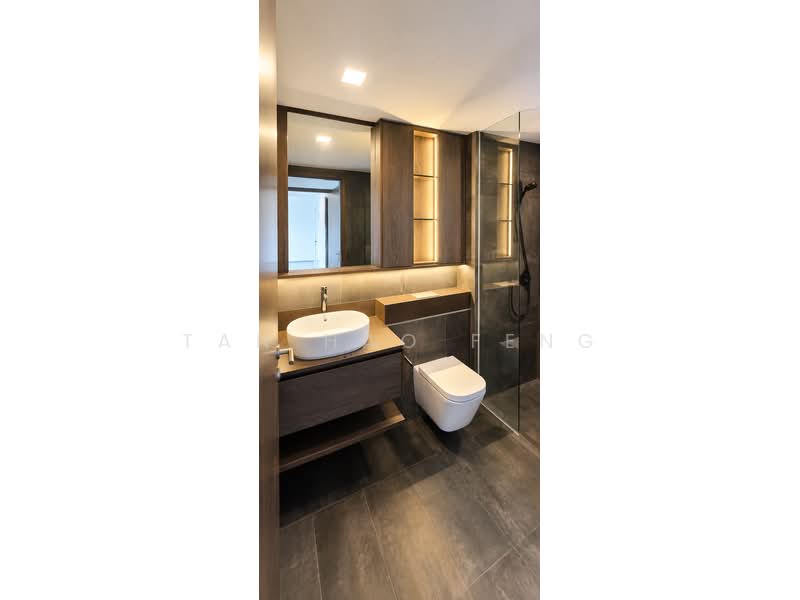 Mori, 223 Guillemard Road, 3 Bedrooms, 958 sqft, Condominium For Sale, by Tan Hao Feng, 500232545 - Bathroom - PropertyGuru.com.sg