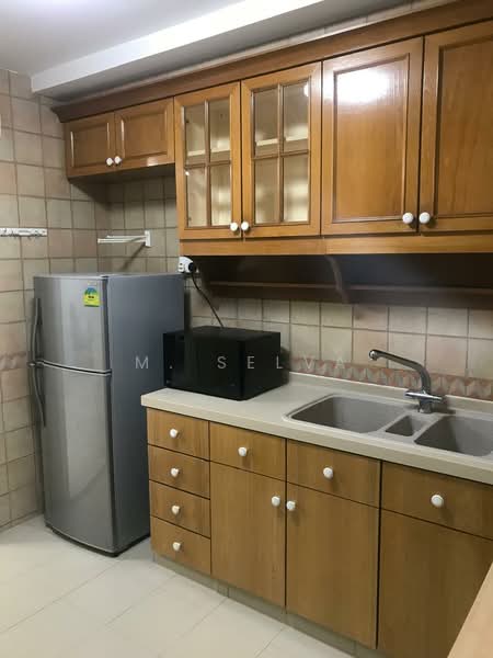 Kentish Green, 20 Oxford Road, 2 Bedrooms, 1,070 sqft, Apartment For Sale, by M. Selva, 500232549 - Kitchen - PropertyGuru.com.sg