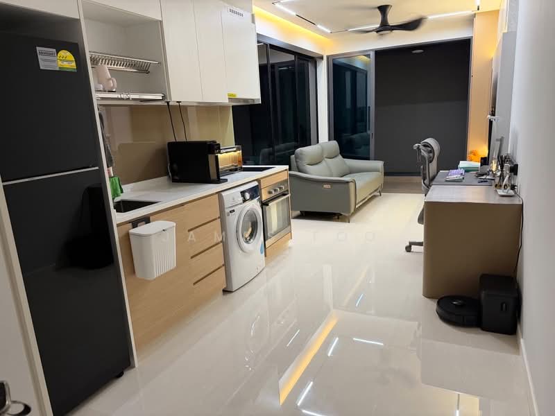 Treasure at Tampines, 53 Tampines Lane, 1 Bedroom, 463 sqft, Condominium For Sale, by James Foo, 500232550 - Kitchen - PropertyGuru.com.sg
