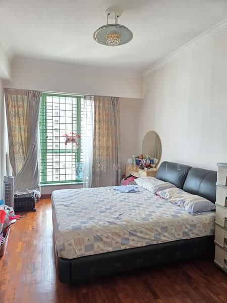 Tiara, 1 Kim Seng Walk, 3 Bedrooms, 1,550 sqft, Apartment For Sale, by Yohanna Lie, 500232554 - Bedroom - PropertyGuru.com.sg