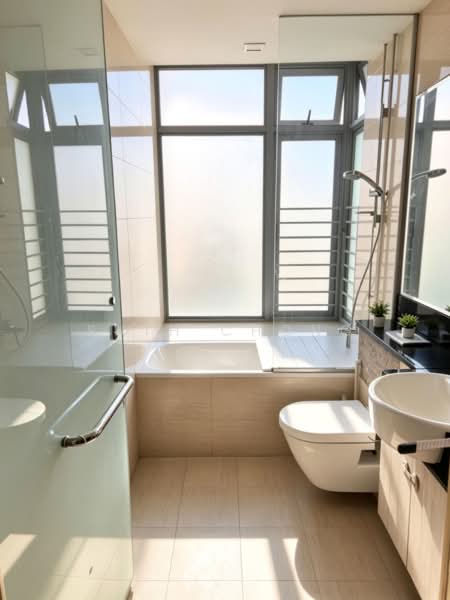 Tembeling Court, 86 Tembeling Road, 3 Bedrooms, 1,184 sqft, Condominium For Rent, by Ruth Chong, 500232573 - Bathroom - PropertyGuru.com.sg