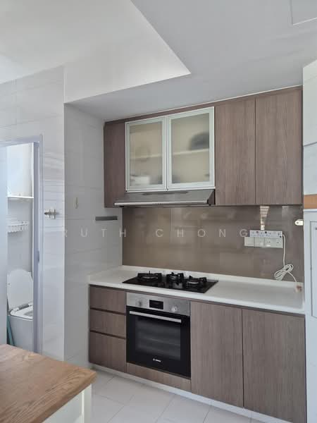 Tembeling Court, 86 Tembeling Road, 3 Bedrooms, 1,184 sqft, Condominium For Rent, by Ruth Chong, 500232573 - Kitchen - PropertyGuru.com.sg