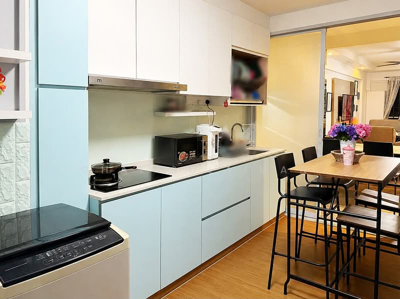 534 Ang Mo Kio Avenue 10, 534 Ang Mo Kio Avenue 10, 2 Bedrooms, 732 sqft, HDB Flat For Sale, by Chal Sulaiman, 500232575 - Kitchen - PropertyGuru.com.sg
