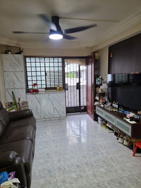 1 Hougang Avenue 3, 1 Hougang Avenue 3, 2 Bedrooms, 635 sqft, HDB Flat For Sale, by CP Tan (陈俊彬), 500232579 - Living Room - PropertyGuru.com.sg