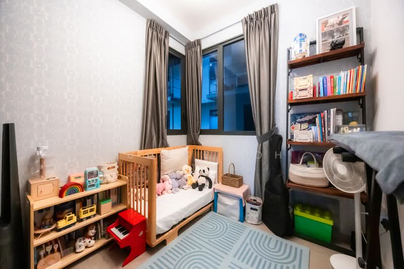 iNz Residence, 78 Choa Chu Kang Avenue 5, 3 Bedrooms, 883 sqft, Condominium For Sale, by Eugene Koh, 500232580 - Bedroom 2 - PropertyGuru.com.sg