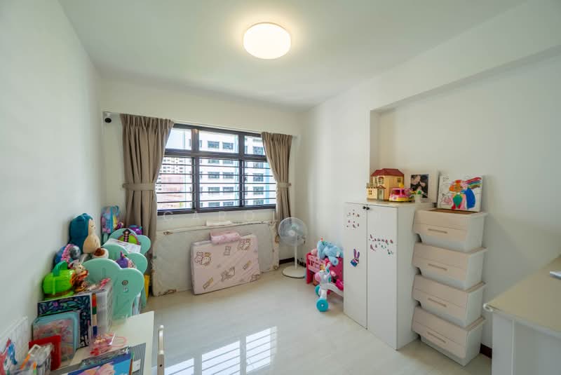 996B Buangkok Crescent, 996B Buangkok Crescent, 3 Bedrooms, 1,001 sqft, HDB Flat For Sale, by Carol Gan, 500232582 - Bedroom - PropertyGuru.com.sg