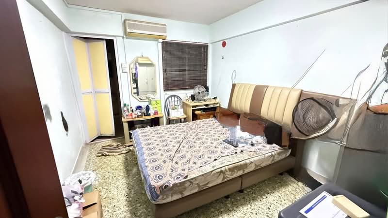 24 Hougang Avenue 3, 24 Hougang Avenue 3, 2 Bedrooms, 721 sqft, HDB Flat For Sale, by Thiru P, 500232584 - Bedroom - PropertyGuru.com.sg