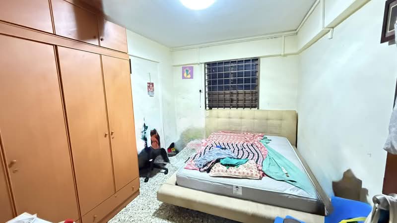 24 Hougang Avenue 3, 24 Hougang Avenue 3, 2 Bedrooms, 721 sqft, HDB Flat For Sale, by Thiru P, 500232584 - Bedroom - PropertyGuru.com.sg