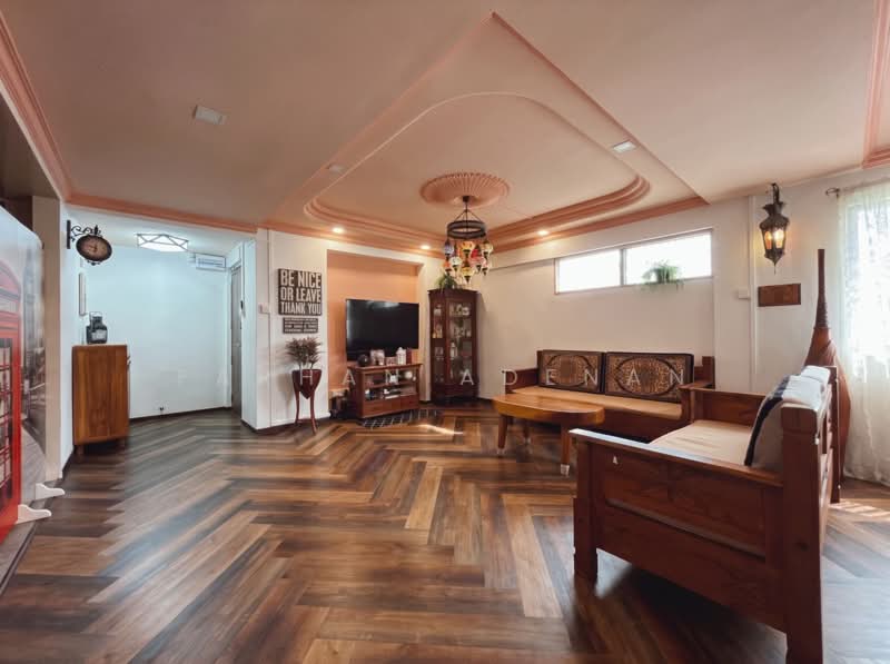 650 Pasir Ris Drive 10, 650 Pasir Ris Drive 10, 4 Bedrooms, 1,615 sqft, HDB Flat For Sale, by Farhan Adenan, 500232590 - Living Room - PropertyGuru.com.sg