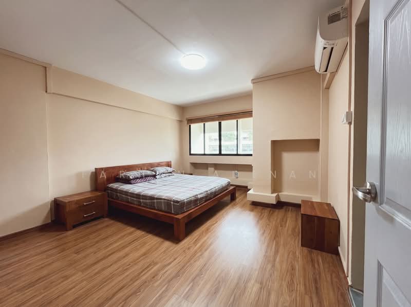 650 Pasir Ris Drive 10, 650 Pasir Ris Drive 10, 4 Bedrooms, 1,615 sqft, HDB Flat For Sale, by Farhan Adenan, 500232590 - Bedroom - PropertyGuru.com.sg