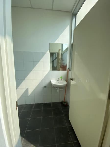 Harvest @ Woodlands, , 1,690 sqft, Factory / Workshop (B2) For Rent, by Ssharon Loh, 500232600 - CommercialGuru.com.sg