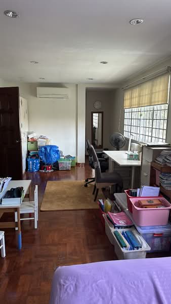 carlisle road, , Room Rental, 200 sqft, Corner Terrace For Rent, by Joseph Lim 林有利, 500232604 - Study - PropertyGuru.com.sg