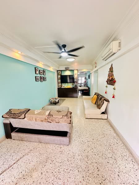 60 Telok Blangah Heights, 60 Telok Blangah Heights, 3 Bedrooms, 871 sqft, HDB Flat For Sale, by Winnie Wu, 500232605 - Living Room - PropertyGuru.com.sg