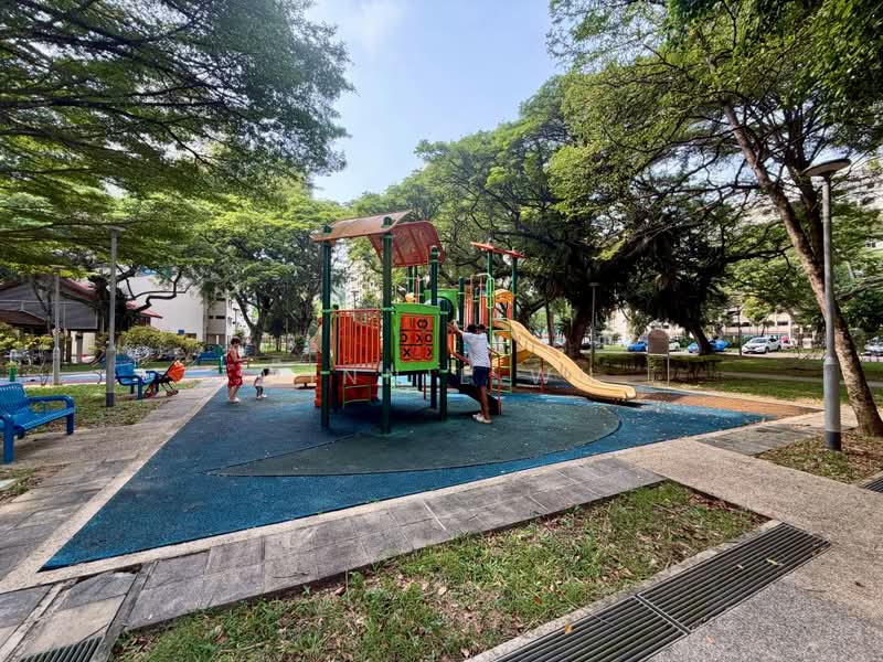60 Telok Blangah Heights, 60 Telok Blangah Heights, 3 Bedrooms, 871 sqft, HDB Flat For Sale, by Winnie Wu, 500232605 - Kids Playground - PropertyGuru.com.sg